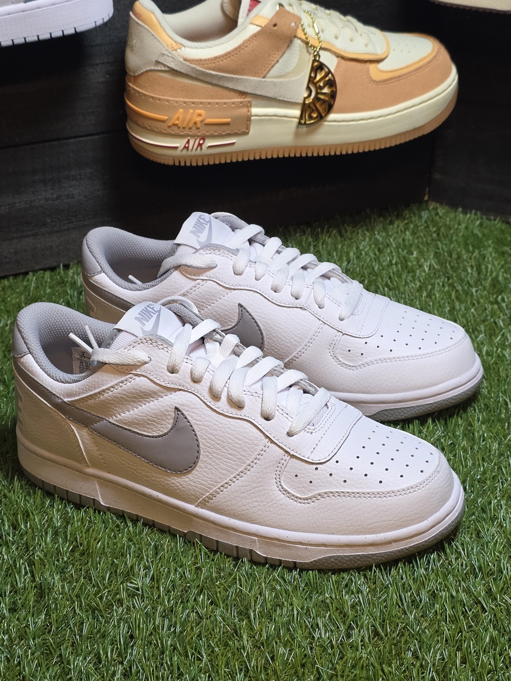 Nike 8 Men’s Big Low Sneakers in White with Light Grey Swoosh